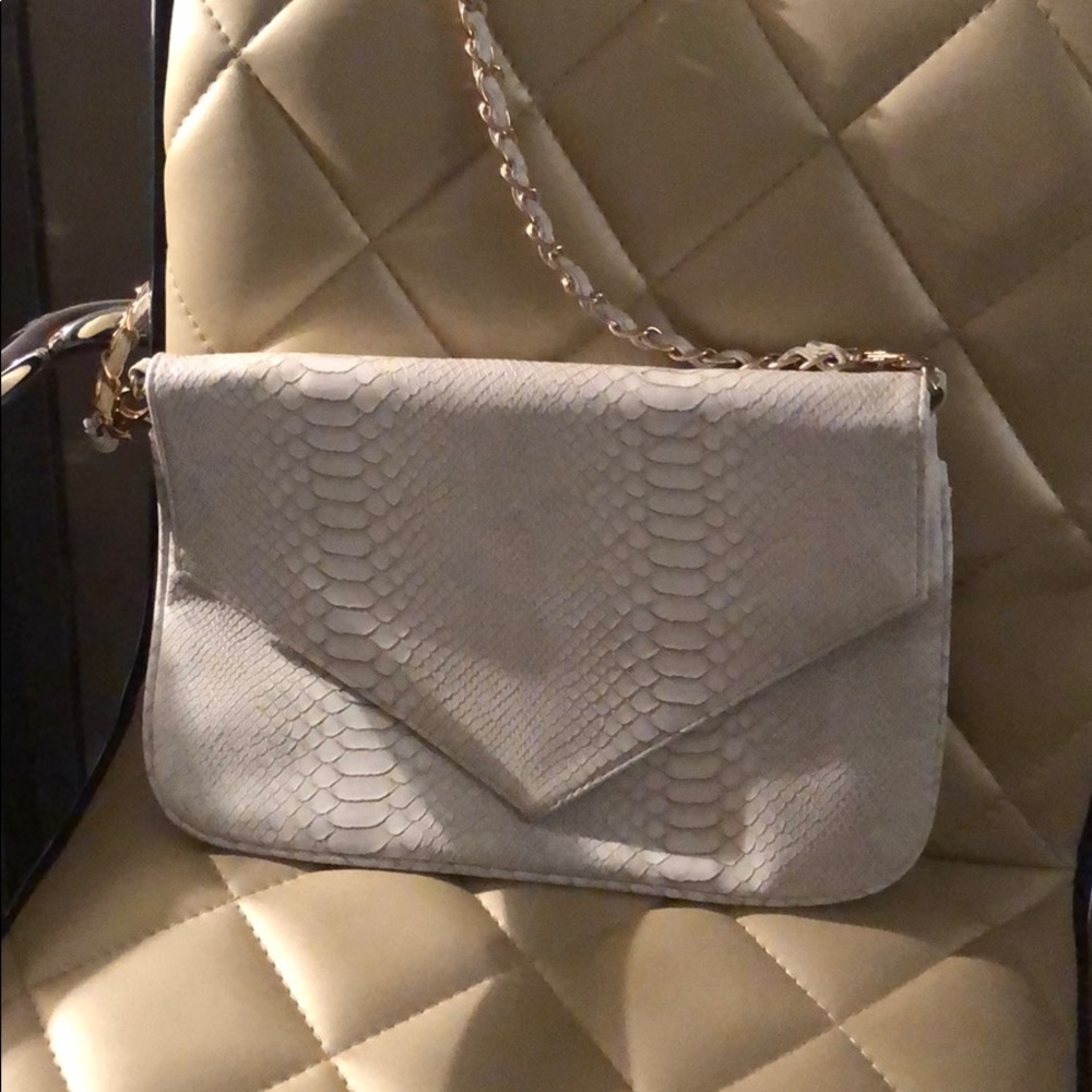 Francesca’s clutch